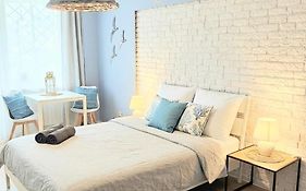 Holy Shell! Apartment